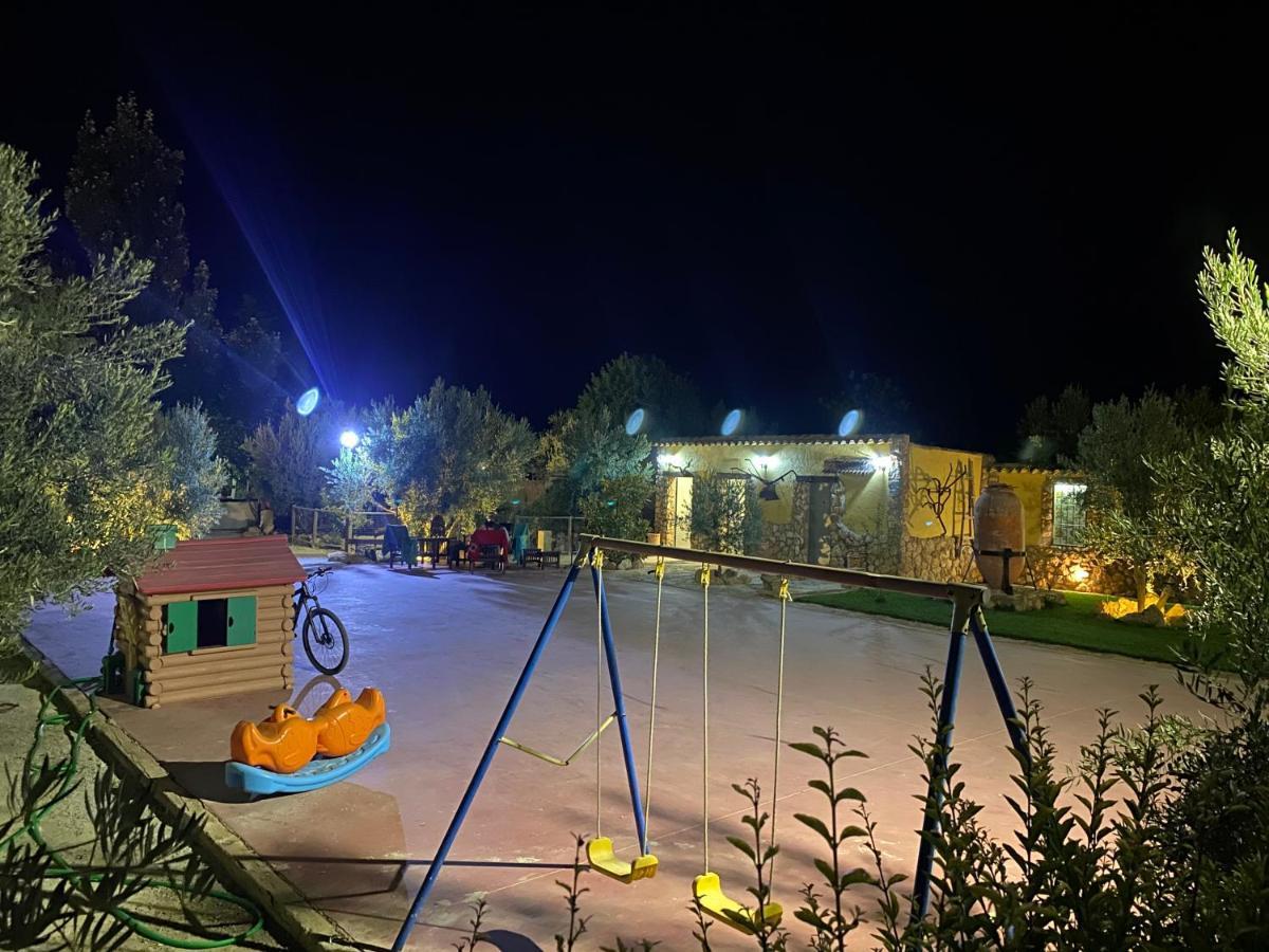 Гостевой дом Cortijo Bustamante Баса Экстерьер фото