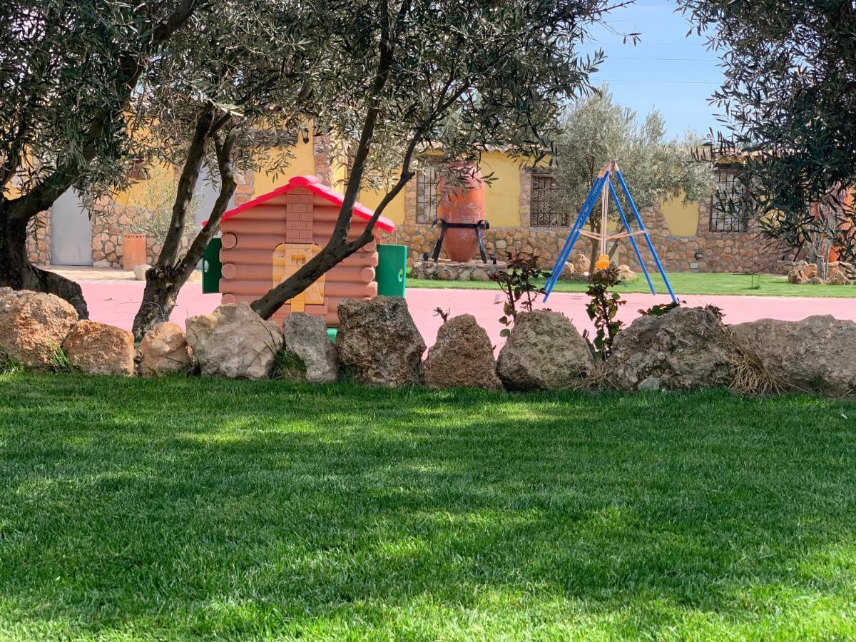 Гостевой дом Cortijo Bustamante Баса Экстерьер фото